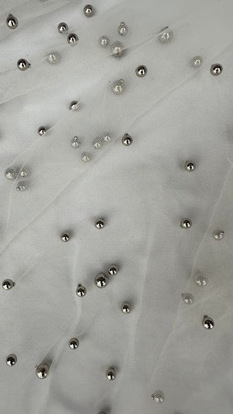 Сетка с вышивкой бусинами, белый с серебром 268 в интернет-магазине  IrisTextil